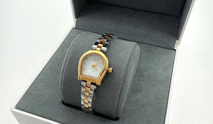 Ladies Watch
60 dhs🇦🇪🇦🇪

Zain45
♥️♥️♥️