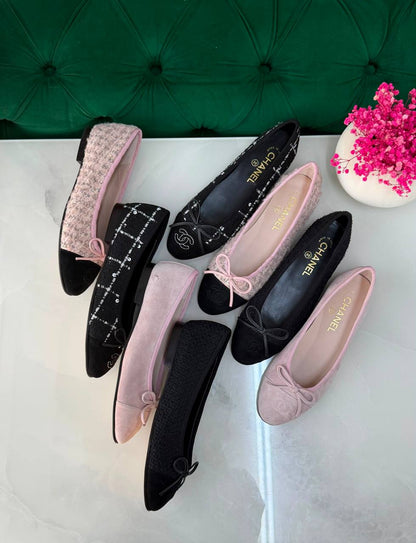 Chanel 
Vip quality 

Size:36 to 41 

450 dhs 🇦🇪

Zain113
♥️♥️♥️