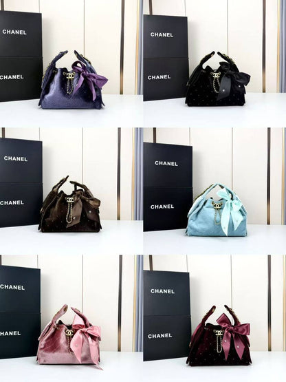 Chanel
Master+++
320 dhs💚

Zain153
♥️♥️♥️