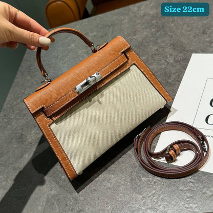 Hermes
Good quality 

with box 
🎁🎁🎁

95 dhs✅

Zain186
♥️♥️♥️