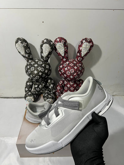 On cloud nova moon 🌙 Gray
New Arrivals 🤩
36-45 AVAILABLE 😇
200 dhs🇦🇪🇦🇪

Zain242
❣️❣️❣️