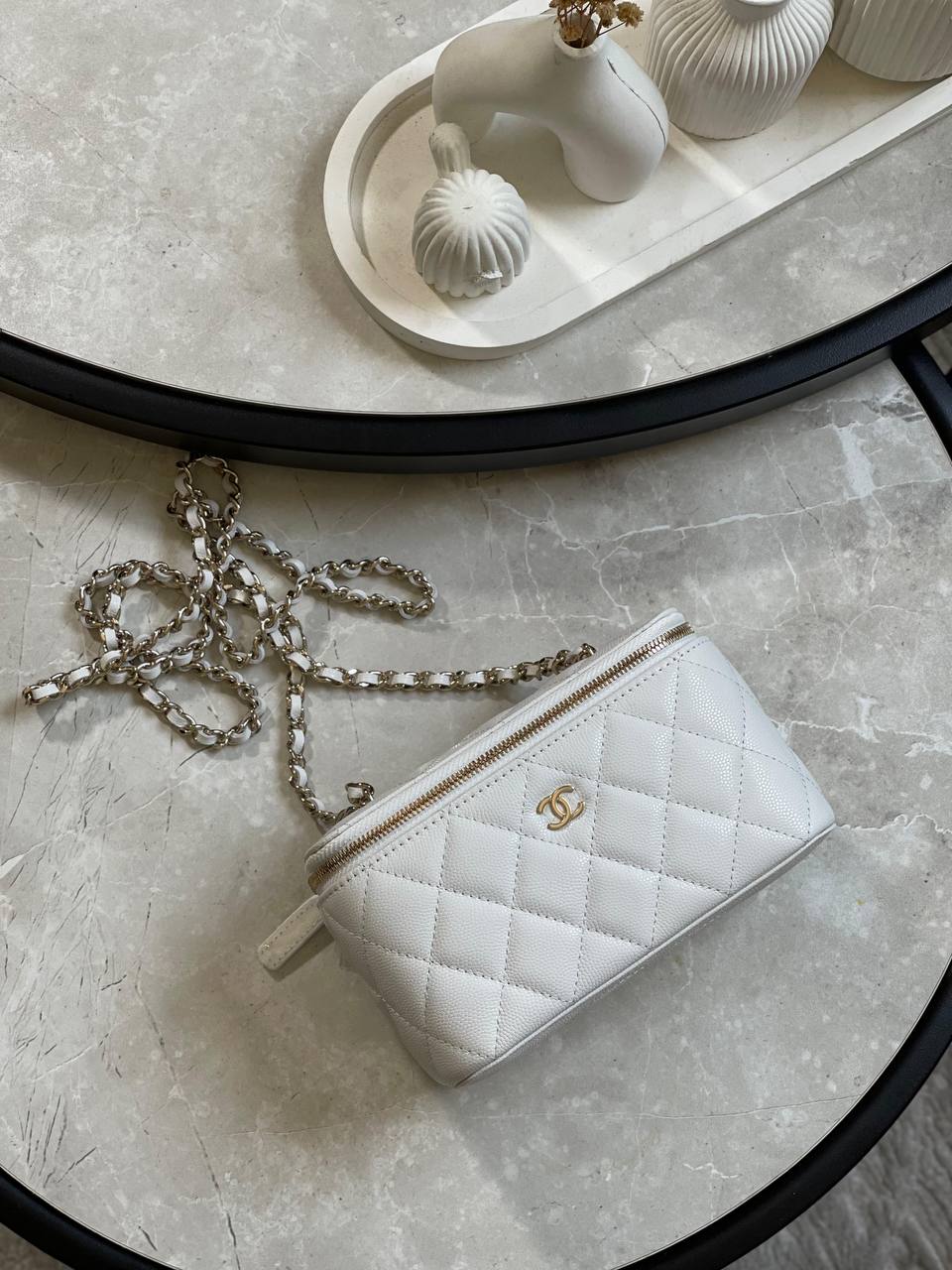 Chanel  ✨💥
Available original box 📦 
With full packing 🎀🎀
Super high quality 💥💥
For Price 👇 WhatsApp✅
0568585901 
0507557372
0552275751 Owner Zain 👌

Zain283
♥️♥️♥️