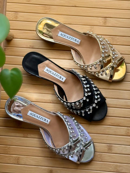 Aquazzura
Vip quality 
Size:36 to 41
450 dhs🇦🇪🇦🇪

Zain303
♥️♥️♥️