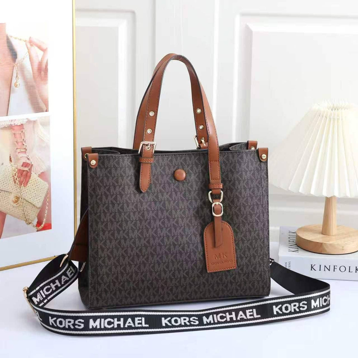 MK 

NEW CAME 

GOOD QUALITY 
115 dhs🇦🇪🇦🇪


Zain39
♥️♥️♥️