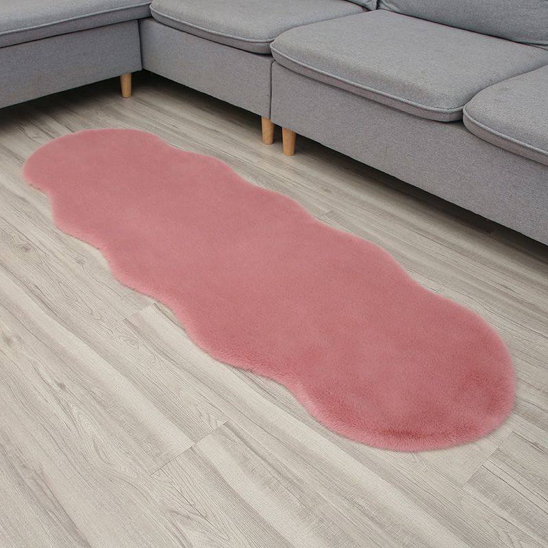 Rugs 
Size 180/60
80 dhs✅

Zain99
♥️♥️♥️