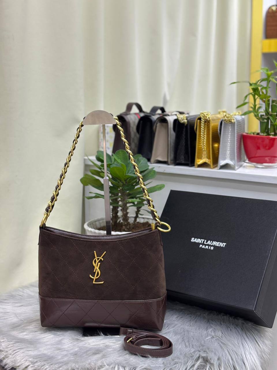 YSL
SIZE………. 26CM🌷
95 dhs🪙🌨️

With BOX✅
🎁🎁🎁

Zain244
♥️♥️♥️