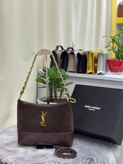 YSL
SIZE………. 26CM🌷
95 dhs🪙🌨️

With BOX✅
🎁🎁🎁

Zain244
♥️♥️♥️