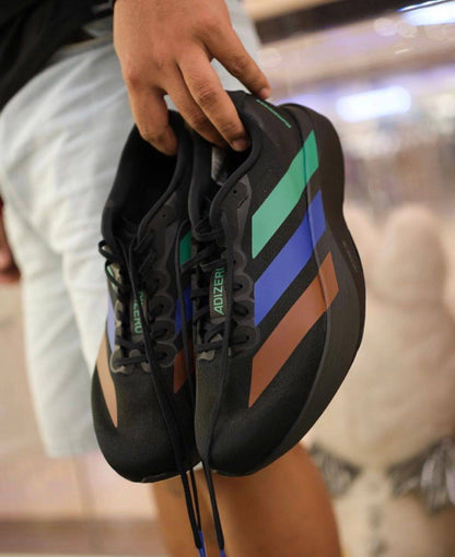 adidas Adizero Evo SL Pharrell Humanrace Black Green Blue，
Size 36-45 ，
220 dhs🪙🌨️

Zain18
♥️♥️♥️