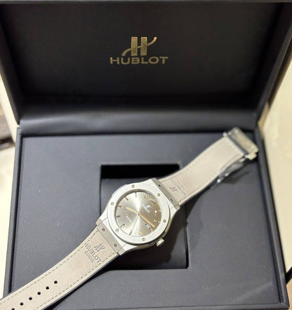 HUBLOT
Master
270 dhs💓

Zain108
♥️♥️♥️