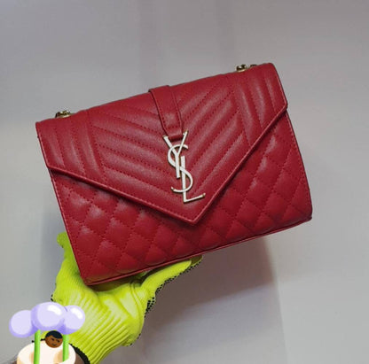 YSL

95 dhs🗽

with box
🎁🎁🎁

Zain235
♥️♥️♥️