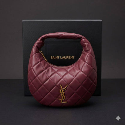 YSL - Saint Laurent
Icarino Baby Quilted
Lambskin leather material
With BOX
size : 25 cm

100 dhs🇦🇪🇦🇪

Zain239
♥️♥️♥️