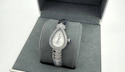 Chaumet
60 dhs🪙🌨️

Zain45
♥️♥️♥️