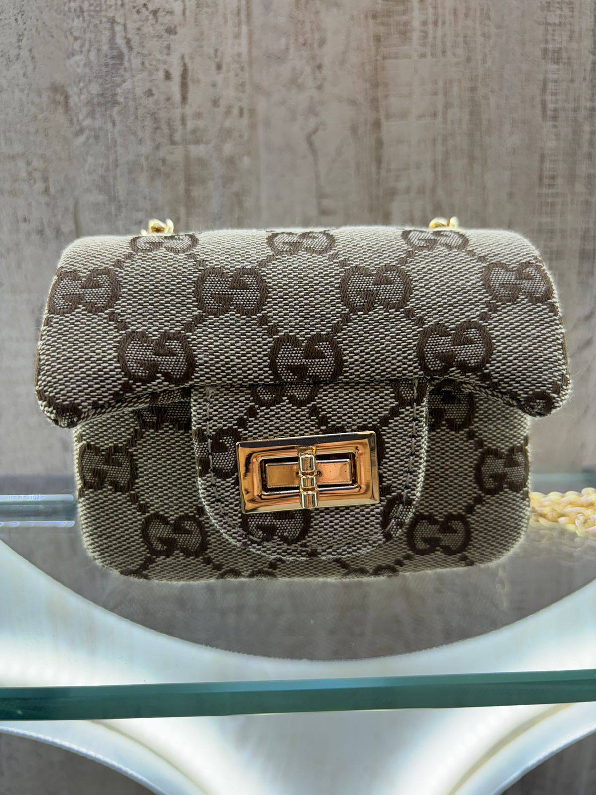 Girl Bag Small Size
70 dhs🗽

Zain151
♥️♥️♥️