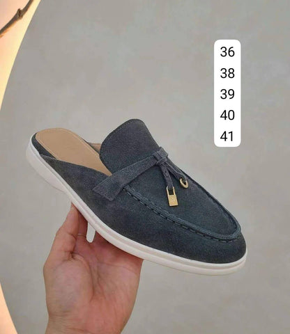 LORO PIANA HALF 
110 dhs🪙🌨️

Zain40
♥️♥️♥️
