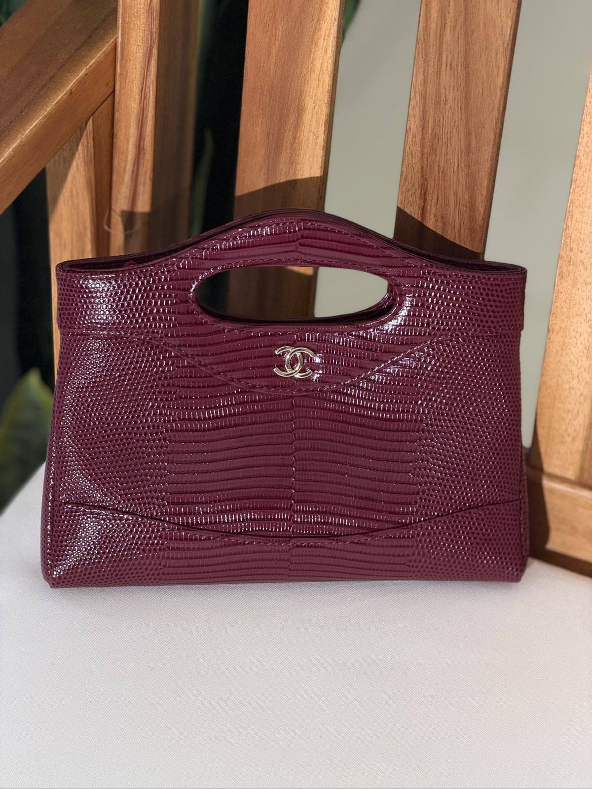 CHANEL 
Super Master Quality ⚡️
Lizard 
Original Packing 🎁
Size 20.5 CM📏
For Price 👇 WhatsApp✅
0568585901 
0507557372
0552275751 Owner Zain 👌

Zain321
♥️♥️♥️