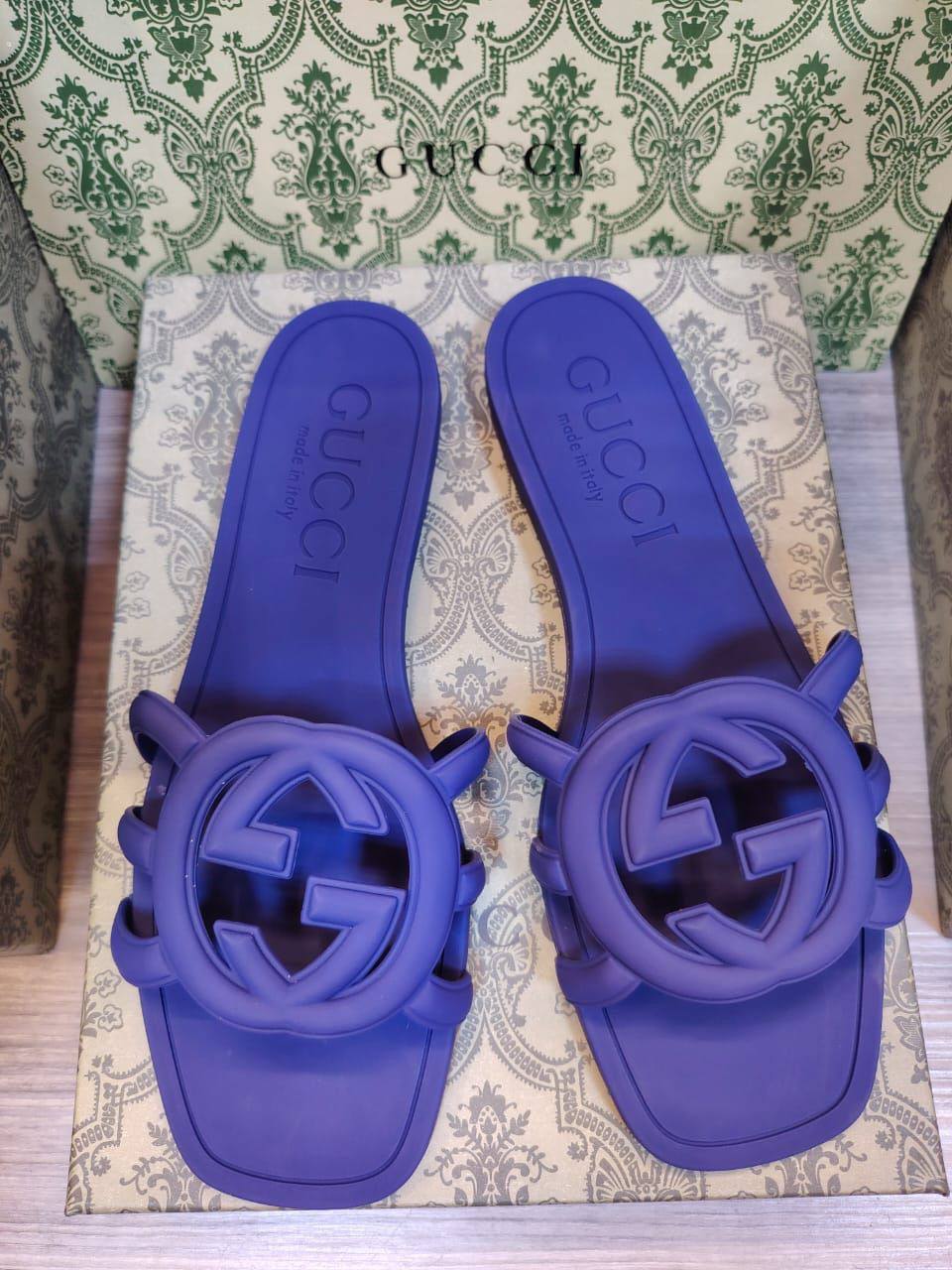 Gucci Slippers , 
New Arrived 
Size 36 To 41
70 dhs🗽

Zain120
♥️♥️♥️