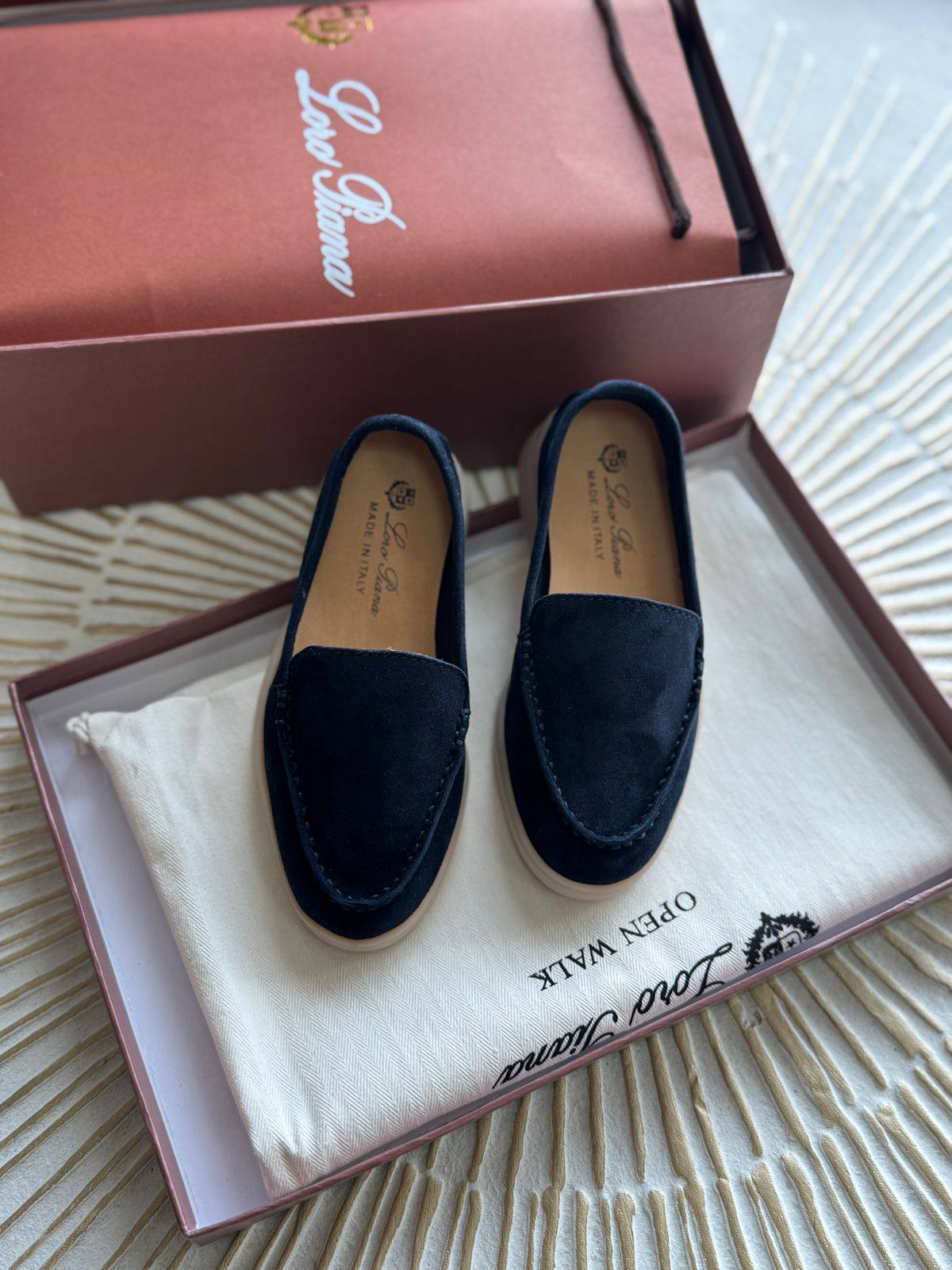 Loro Piana 
 Super master quality 😍
Size:24To 34
350 dhs🌺

Zain261
♥️♥️♥️