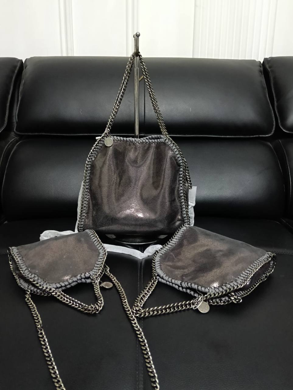 Stella McCartney
100 dhs🇦🇪🇦🇪   16cm
110 dhs🇦🇪🇦🇪   19cm
120 dhs🇦🇪🇦🇪    25cm

Zain26
♥️♥️♥️
