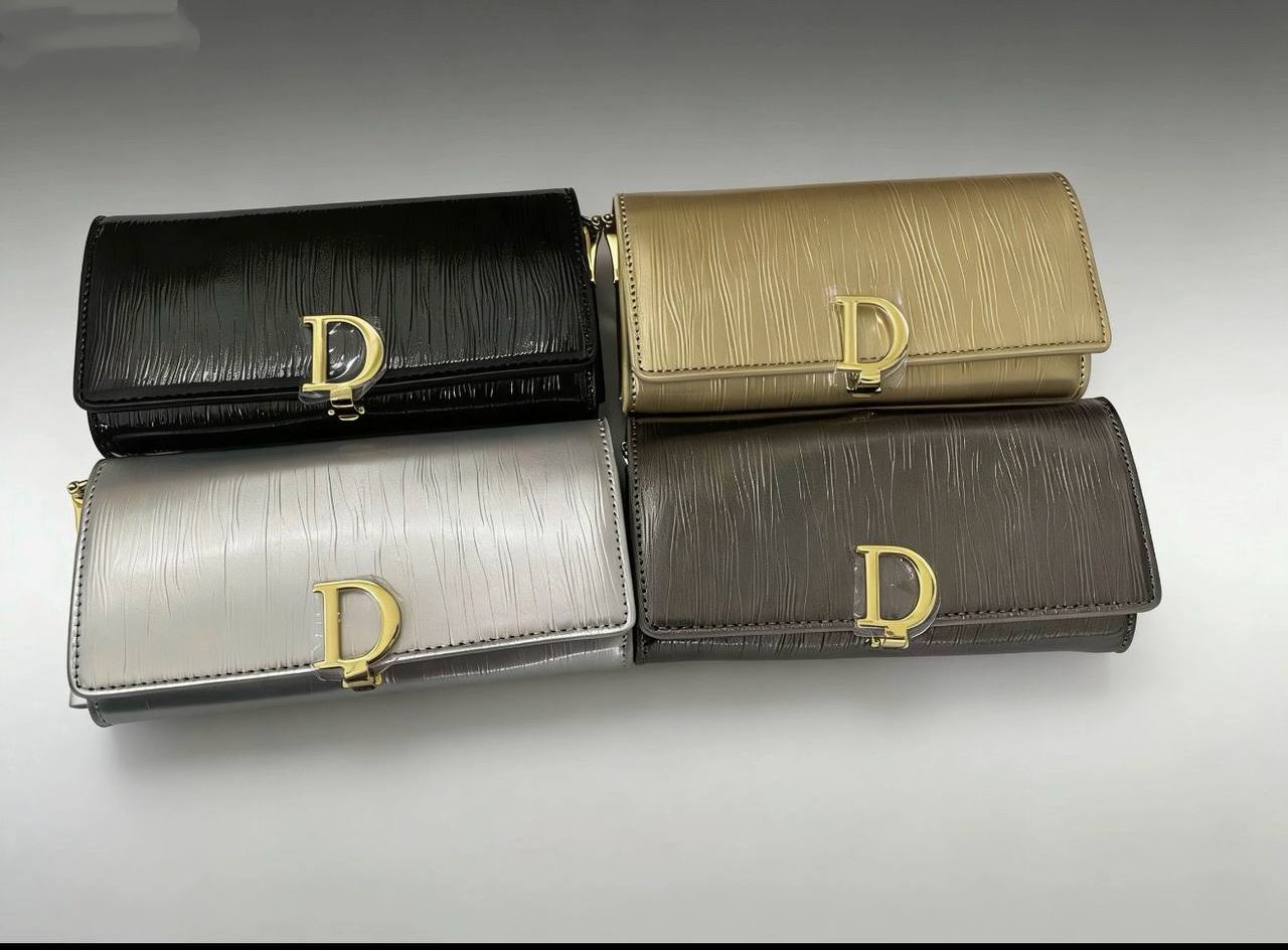 Dior
100 dhs🇦🇪

Good-quality 

with box🎁🎁🎁

Zain35
♥️♥️♥️