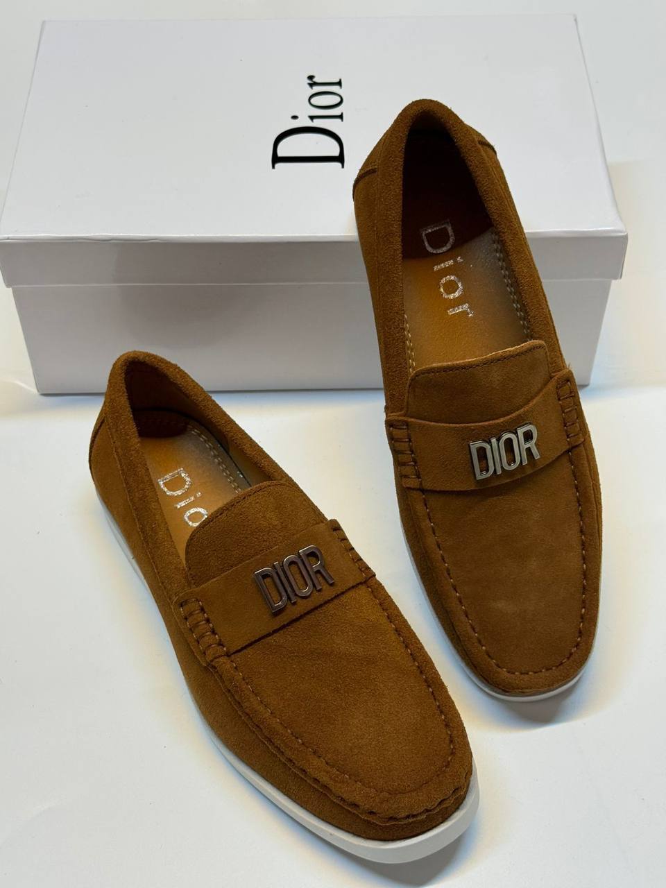 NEW CAME😍
DIOR SHOES
GOOD QUALITY
125 dhs✅
Size 39 TO 45

Zain40
♥️♥️♥️