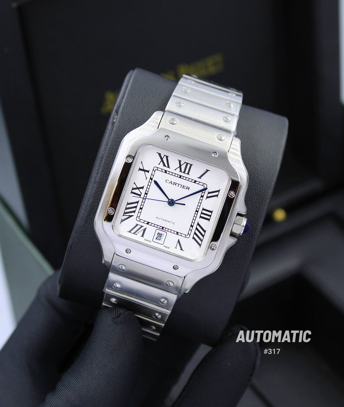 CARTIER SANTOS MEN AUTOMATIC 

41MM
260 dhs🇦🇪🇦🇪

Zain58
♥️♥️♥️