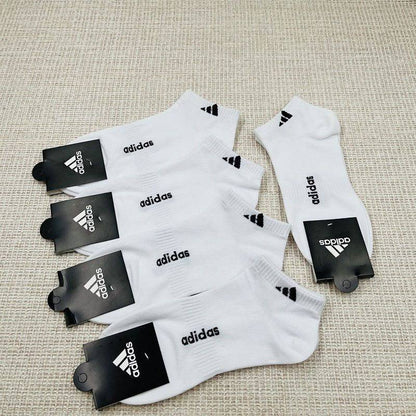 Socks Box
30 dhs🇦🇪🇦🇪

Zain93
♥️♥️♥️