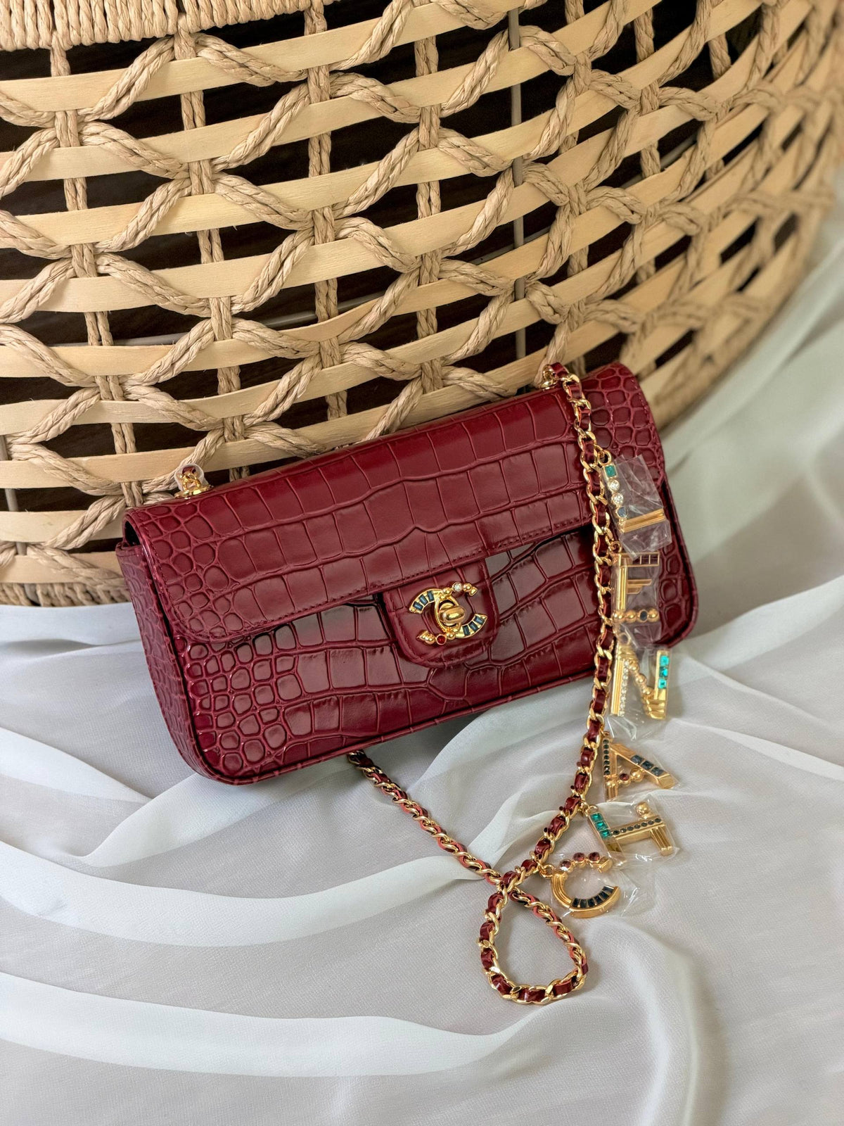 NEW COLLECTION
BRAND- CHANEL 
SUPER MASTER QUALITY 
BOX WITH PAPER BAG


For Price 👇 WhatsApp✅
0568585901 
0507557372
0552275751 Owner Zain 👌

Zain267
♥️♥️♥️