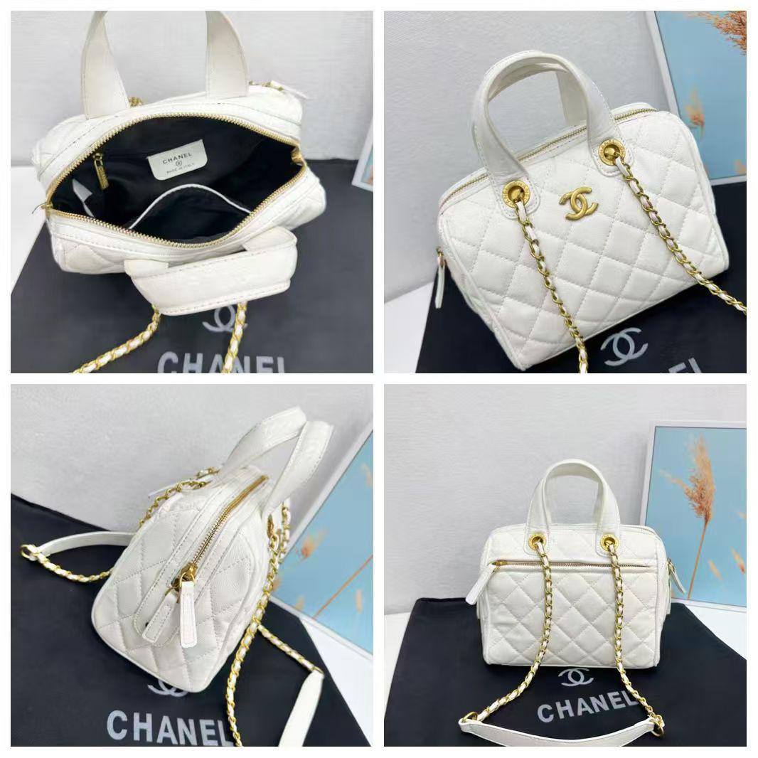 CHANEL 

GOOD QUALITY  

SPECIAL OFFER 

95 dhs

SIZE: 23cm

Zain17
♥️♥️♥️