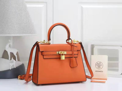 Hermes
100 dhs✅
high quality 25cm

Zain26
♥️♥️♥️