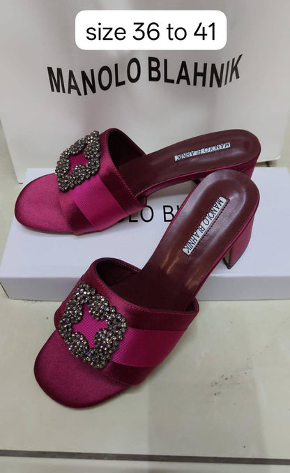 MB

size 36 to 41

95 dhs❣️

Zain103
♥️♥️♥️