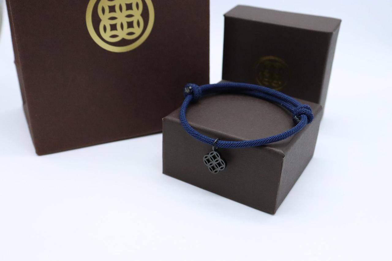 Bracelet 
55 dhs💓
+Box and paper bag🎁

Zain33
♥️♥️♥️