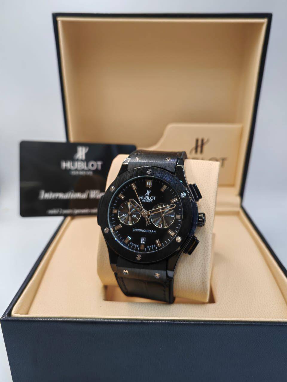 Hublot Men Available 
80 dhs🪙💚

Zain08
♥️♥️♥️