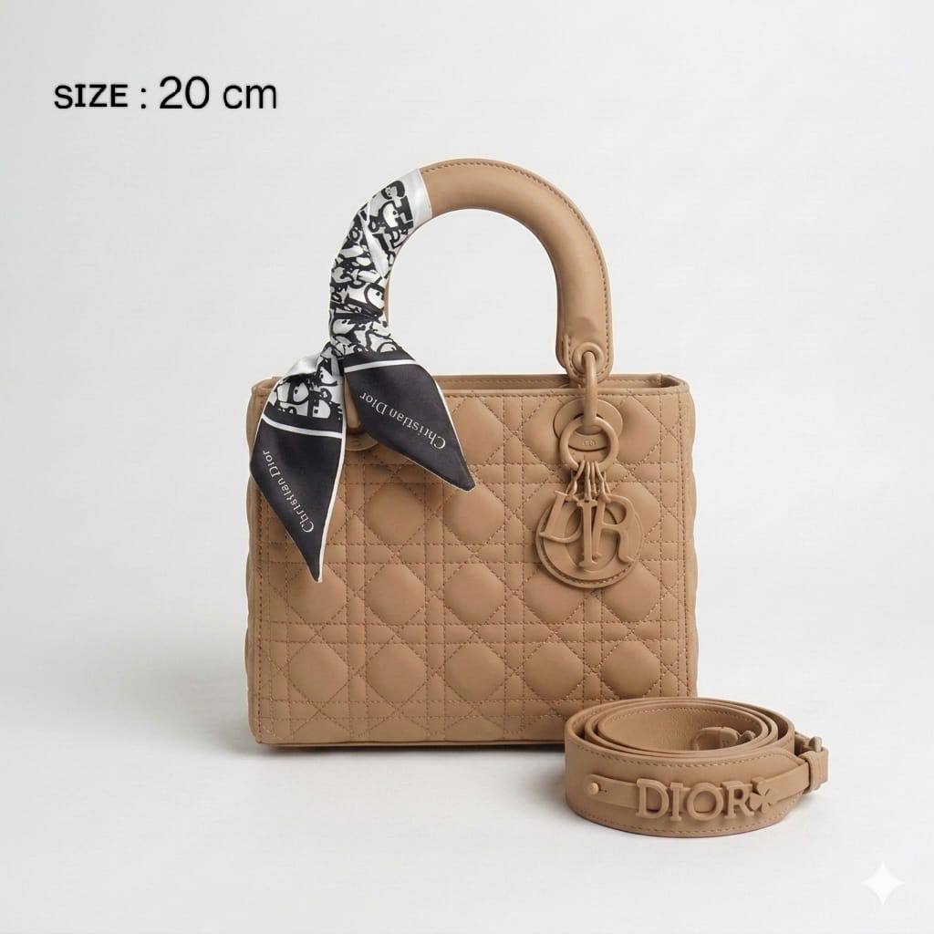 CHRISTIAN LADY DIOR
     • ᴄʀᴏᴄᴏᴅɪʟᴇ ʟᴇᴀᴛʜᴇʀ
          (ᴅɪᴀᴍᴏɴᴅ sɪʟᴠᴇʀ ᴄʜᴀʀᴍ)
     • ᴍᴀᴛᴛᴇ ʟᴇᴀᴛʜᴇʀ
          ( ᴍᴀᴛᴛᴇ ʜᴀʀᴅᴡᴀʀᴇ)
WITH BOX

100 dhs💓

Zain31
♥️♥️♥️