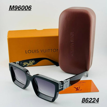 Sunglassea
65 dhs✅

Zain182
♥️♥️♥️