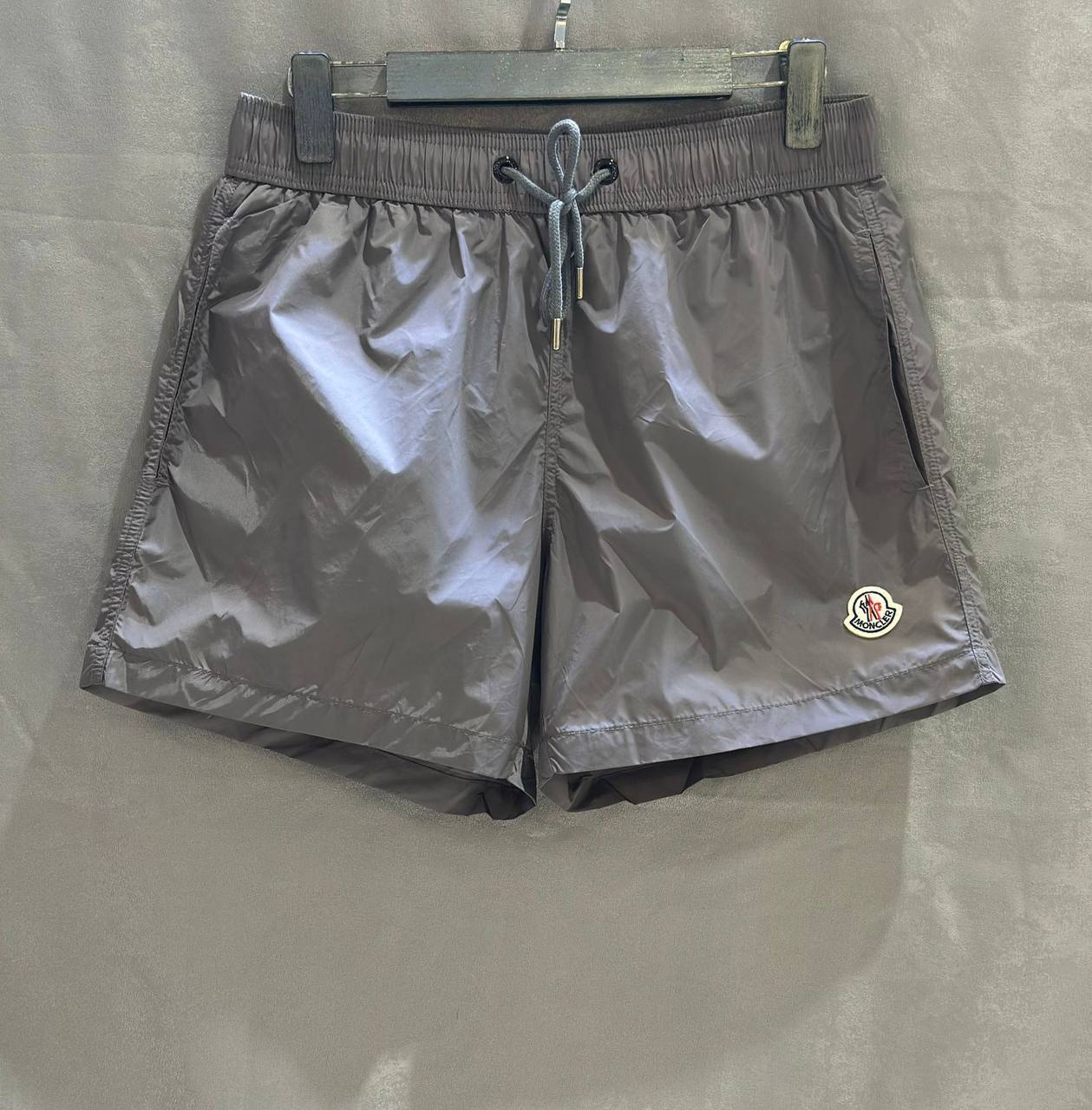 MONCLER
Men Shorts
Master Quality 
SMLXLXXL 
230 dhs✅

Zain276
♥️♥️♥️