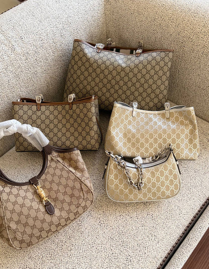 Gucci

For Price 👇 WhatsApp✅
0568585901 
0507557372
0552275751 Owner Zain 👌

Zain246
♥️♥️♥️