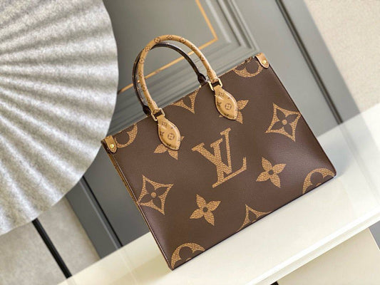 LV Master🌺
36cm🫶🏼🫶🏼
330 dhs✅

Zain297
♥️♥️♥️