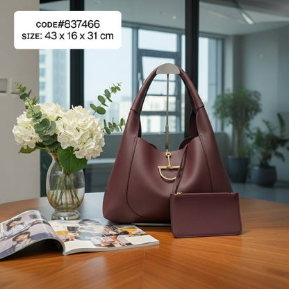 GUCCI sᴏғᴛʙɪᴛ ᴍᴀxɪ
ʜᴏʙᴏ sʜᴏᴜʟᴅᴇʀ ᴛᴏᴛᴇʙᴀɢ
ɢʀᴀɪɴʏ  ʟᴇᴀᴛʜᴇʀ ᴍᴀᴛᴇʀɪᴀʟ
ɢᴏʟᴅ ʜᴀʀᴅᴡᴀʀᴇ
sɪᴢᴇ : 43 cm ( ʟᴀʀɢᴇ )

90 dhs✅

Zain31
♥️♥️♥️