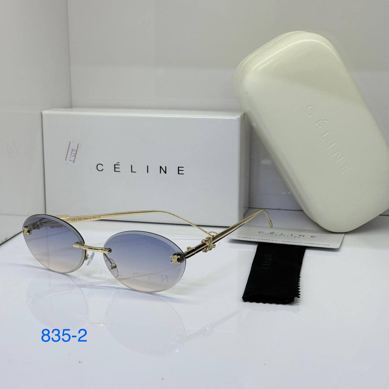 SUNGLASSES 🕶️
GOOD QUALITY 
50 dhs✅

Zain40
♥️♥️♥️