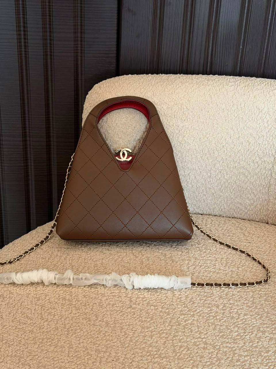 Chanel

270 dhs🇦🇪🇦🇪


Zain134
♥️♥️♥️