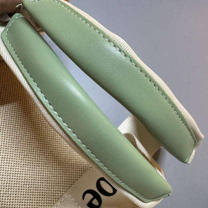 Chloe good quality 
100 dhs🇦🇪🇦🇪
Size: 46cm

Zain295
♥️♥️♥️