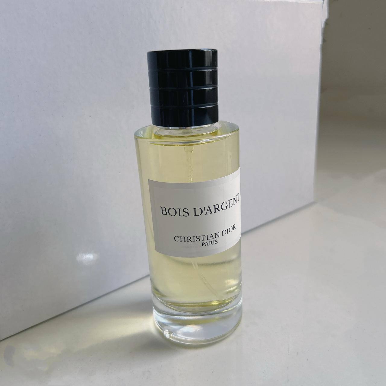 Dior
100 ml
35 dhs🪙💚
good quality

Zain17
🌸🌸🌸