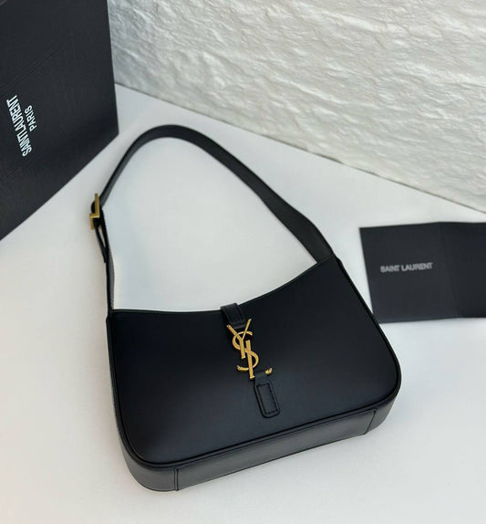 YSL
Master
250 dhs🪙🌨️

Zain228
♥️♥️♥️