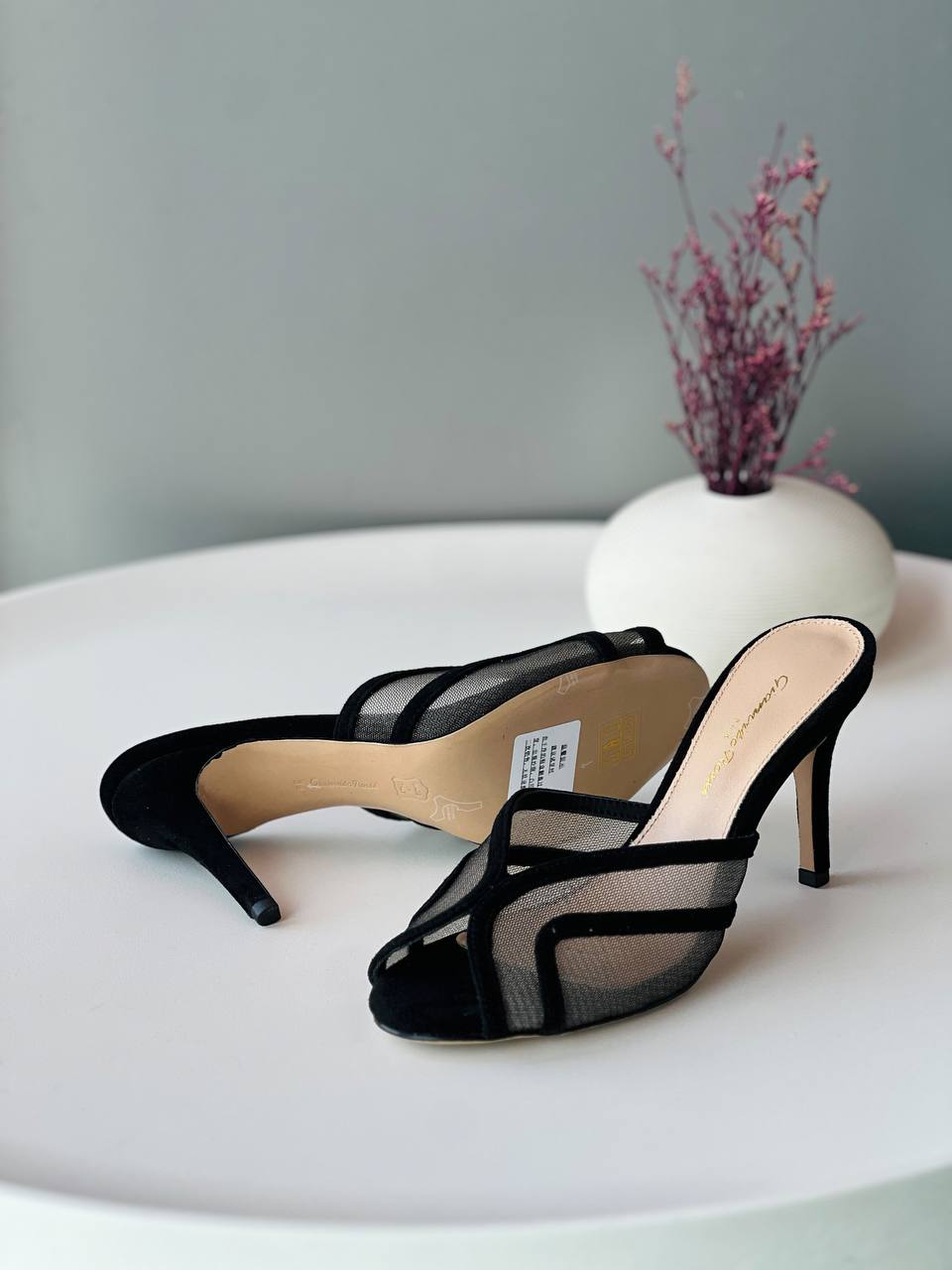 Gianvitto Rossi

36-41

Super master
 high quality_

430 dhs🇦🇪🇦🇪

Zain176
♥️♥️♥️