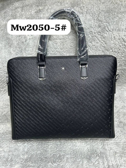 Laptop Bags
90 dhs🪙🖤

Zain190
♥️♥️♥️