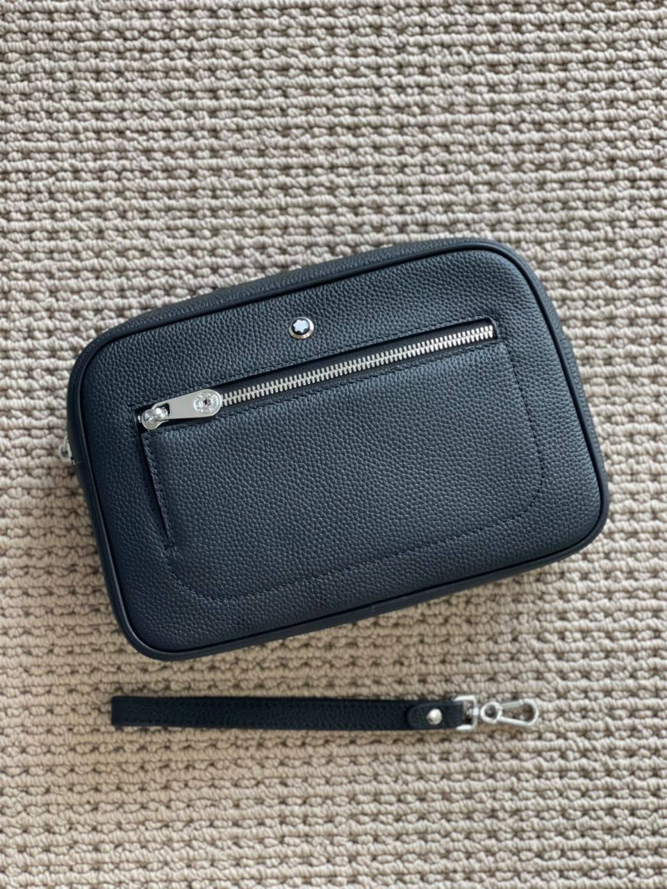 MONT BLANC
Clutch
Master Quality
590 dhs🇦🇪🇦🇪🇦🇪

Zain179
♥️♥️♥️