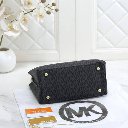 MK
90 dhs🌺 
high quality 26Cm

Zain26
♥️♥️♥️