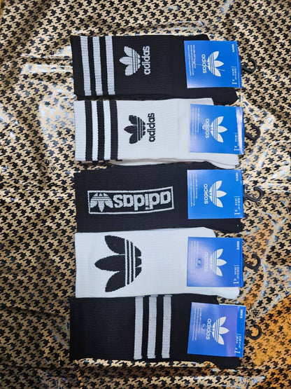 Good quality  socks 
10 packet 
55 dhs✅

Zain27
♥️♥️♥️