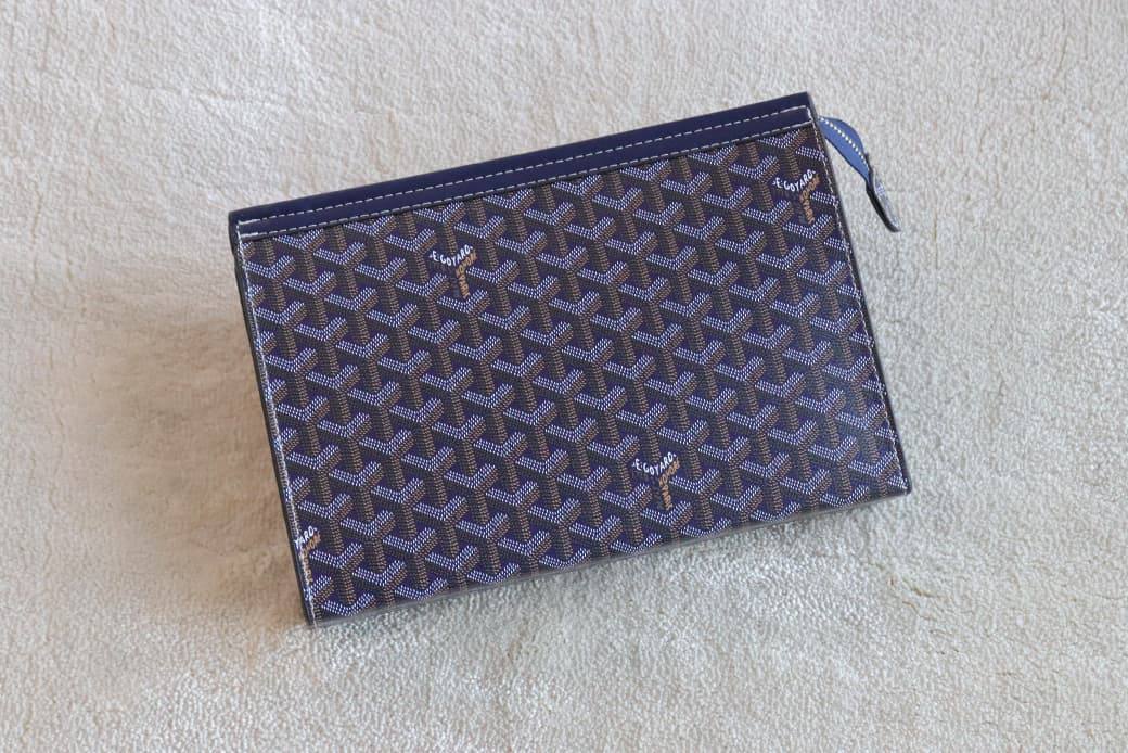 Goyard 
Men's Clutch
95 dhs🌺

With Box
🎁🎁🎁

Zain33
♥️♥️♥️