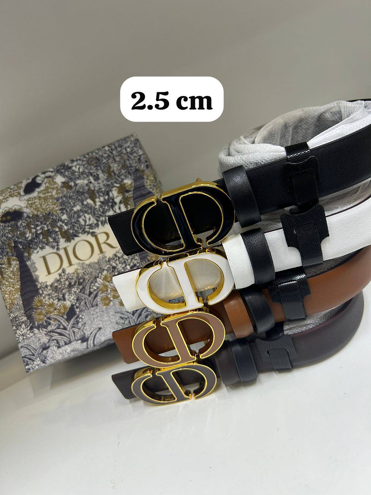 Ladies Belts
55 dhs❣️

Zain190
♥️♥️♥️